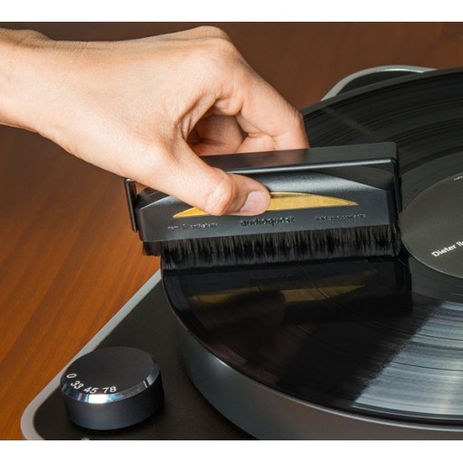 Audioquest Gold Anti-Static Record Brush