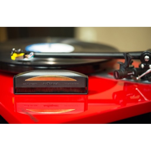 Audioquest Gold Anti-Static Record Brush