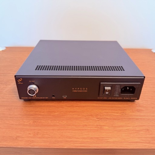 Ferrum Audio HYPSOS Linear Hybrid Power Supply + HYPSOS Custom 3 Pin Mini XLR Cable x 1.0 metres