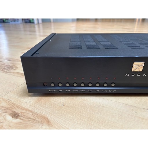 MOON i-1 Integrated Amplifier - Black Finish