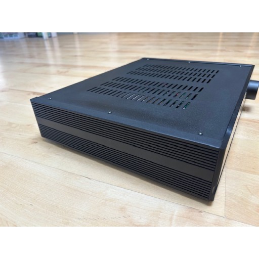 MOON i-1 Integrated Amplifier - Black Finish