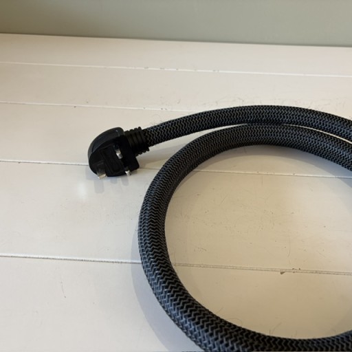 Audioquest Wind Series Blizzard with 72V DBS UK - C13 IEC Mains Cable - 2.0 Metres Audioquest Wind Series Blizzard with 72V DBS UK - C13 IEC Mains Cable - 2.0 Metres