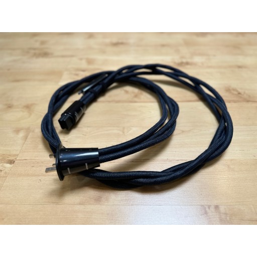 Audioquest Storm Series Hurricane/High Current with 72V DBS UK Mains Cable - C19 IEC - 2.0 Metres
