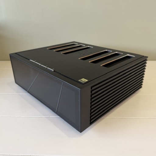 HiFi Rose RS520 All-In-One Streaming Amplifier - Black Finish