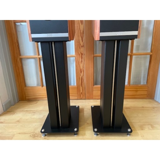 Kudos Titan 505 Loudspeakers in Tineo Finish - Pair + Stands