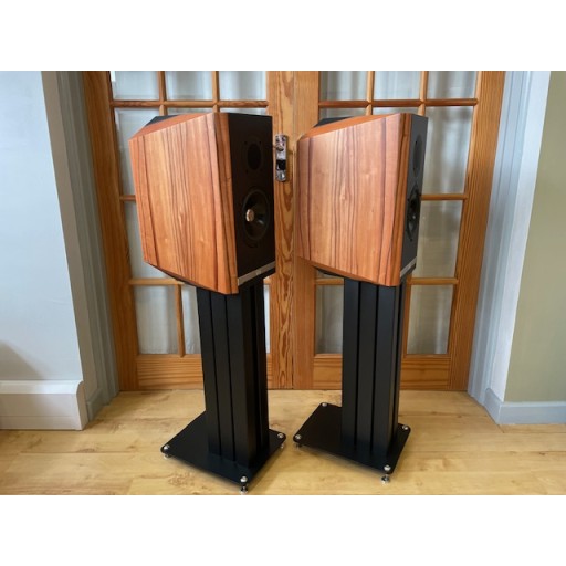 Kudos Titan 505 Loudspeakers in Tineo Finish - Pair + Stands