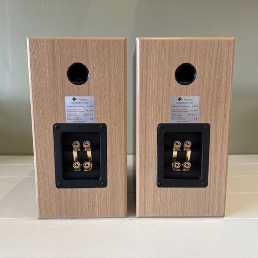 Totem Acoustic Bison Standmount - White Oak Finish - Pair