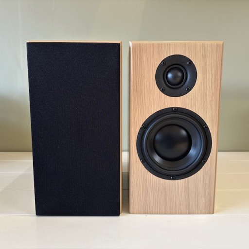 Totem Acoustic Bison Standmount - White Oak Finish - Pair